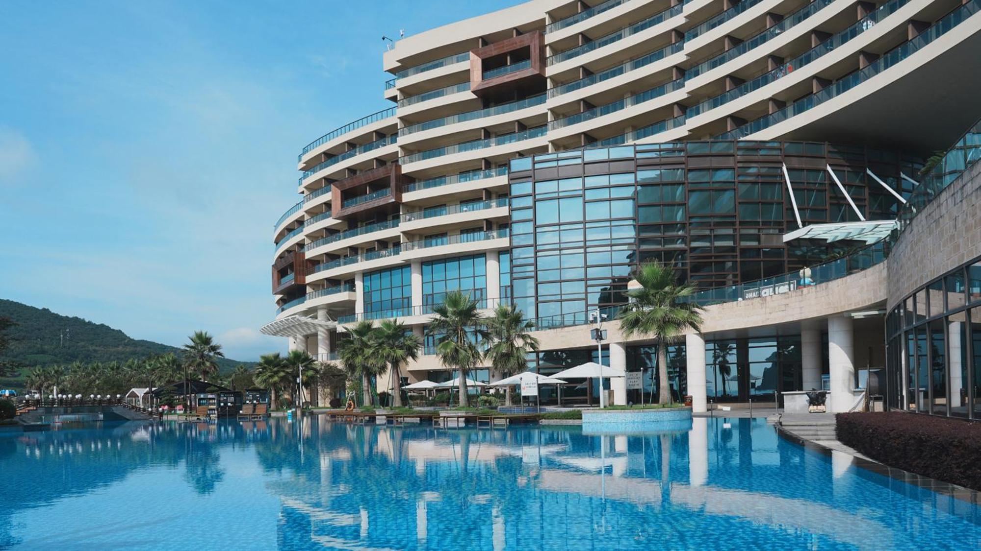Crowne Plaza Ningbo Xiangshan Sea View By Ihg Exterior foto